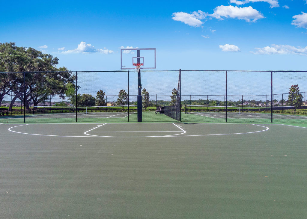 Hammock Club Basketball and Tennis Courts